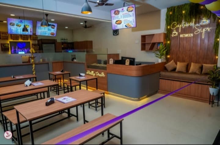 Harisri Cafe Interior